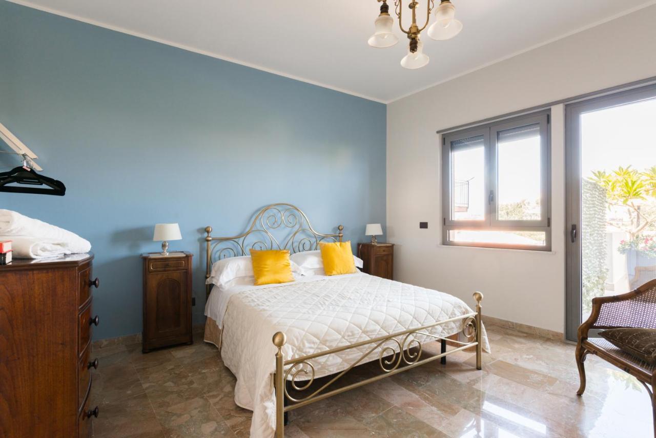 Attico Panoramico - Milazzo Centro Storico - 200 Mq Villa ภายนอก รูปภาพ
